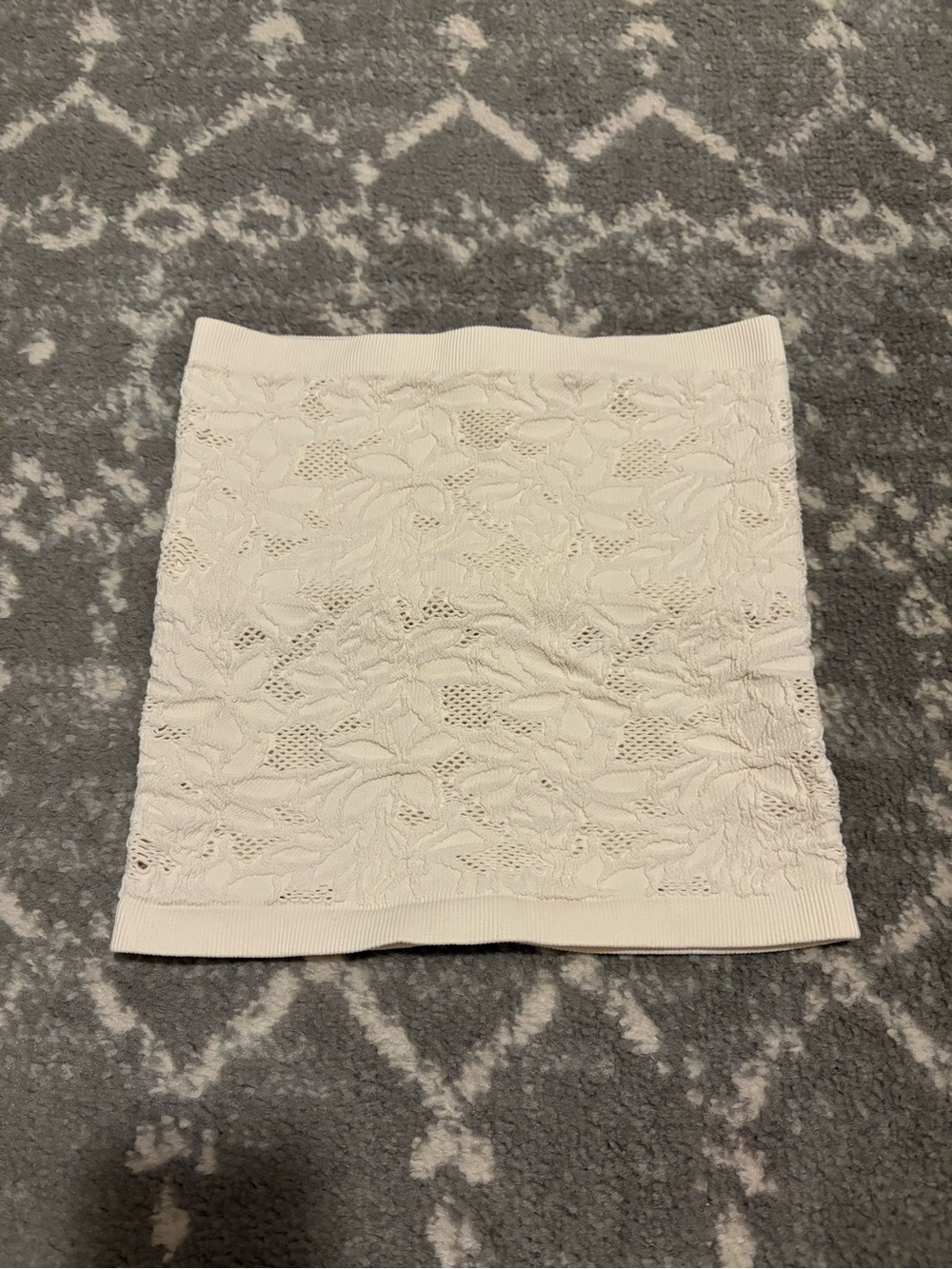 Tilly's Cream Lace Tube Top